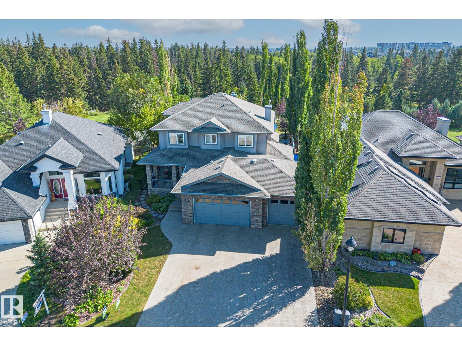 Photo 1 of 1830 Bowman Pt Sw, Edmonton AB