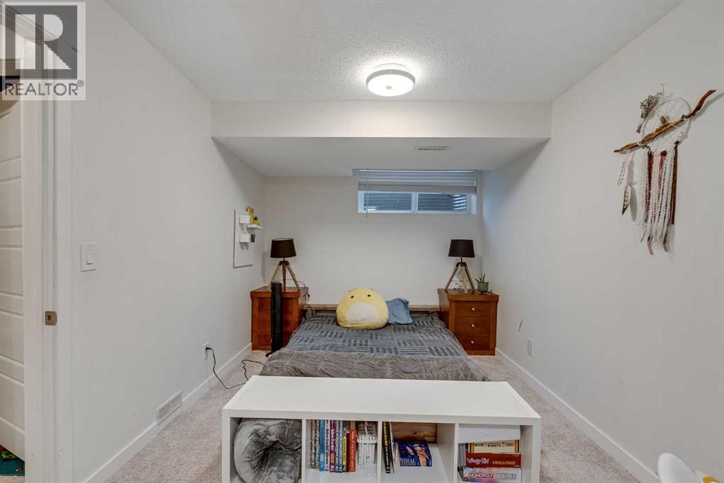 Photo 23 of 1064 Kings Heights Road Se, Airdrie AB