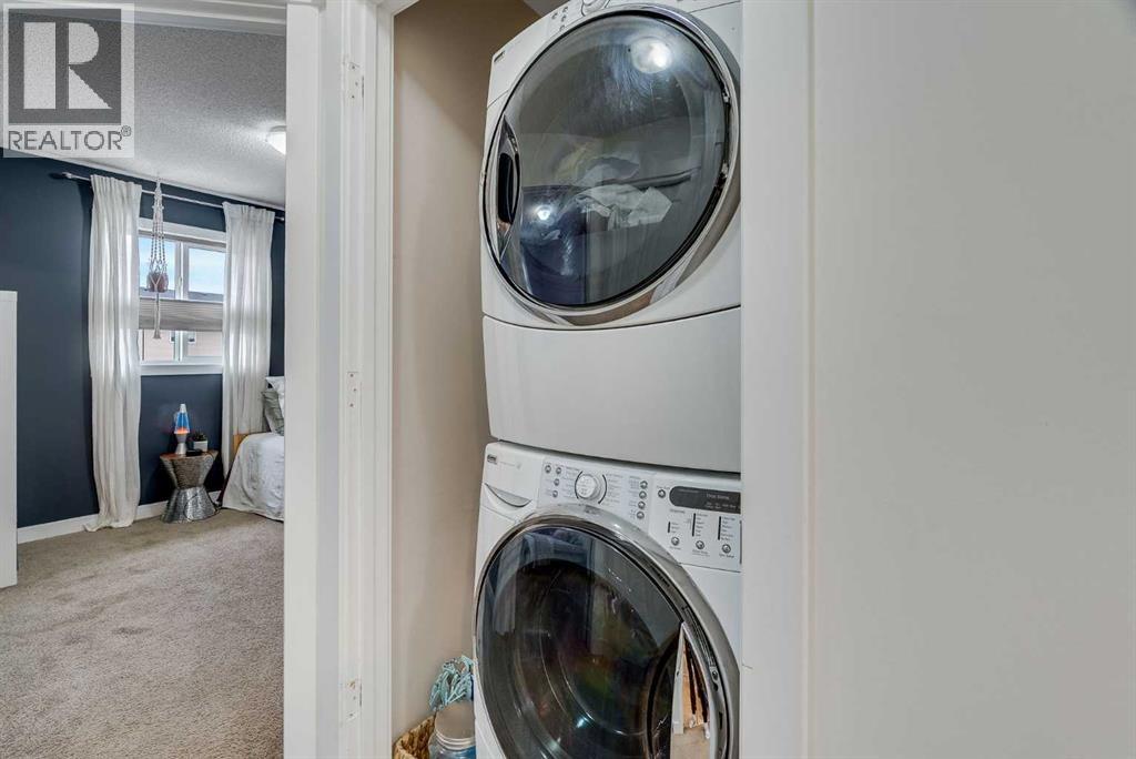 Photo 16 of 1064 Kings Heights Road Se, Airdrie AB