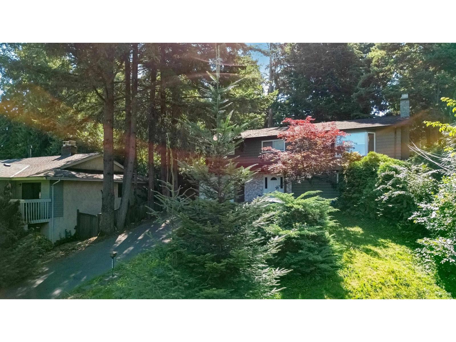 Photo 7 of 8547 Arpe Crescent, Delta BC