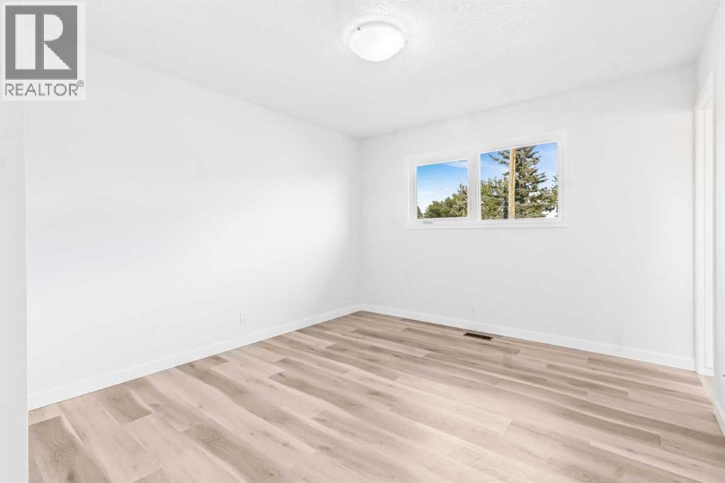 Photo 19 of 16 Marwood Circle Ne, Calgary AB