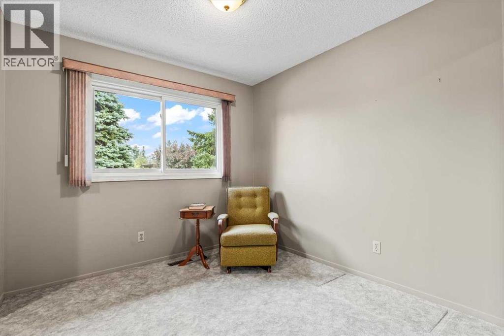 Photo 21 of 13111 Lake Arrow Road Se, Calgary AB