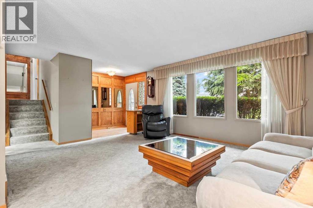 Photo 6 of 13111 Lake Arrow Road Se, Calgary AB