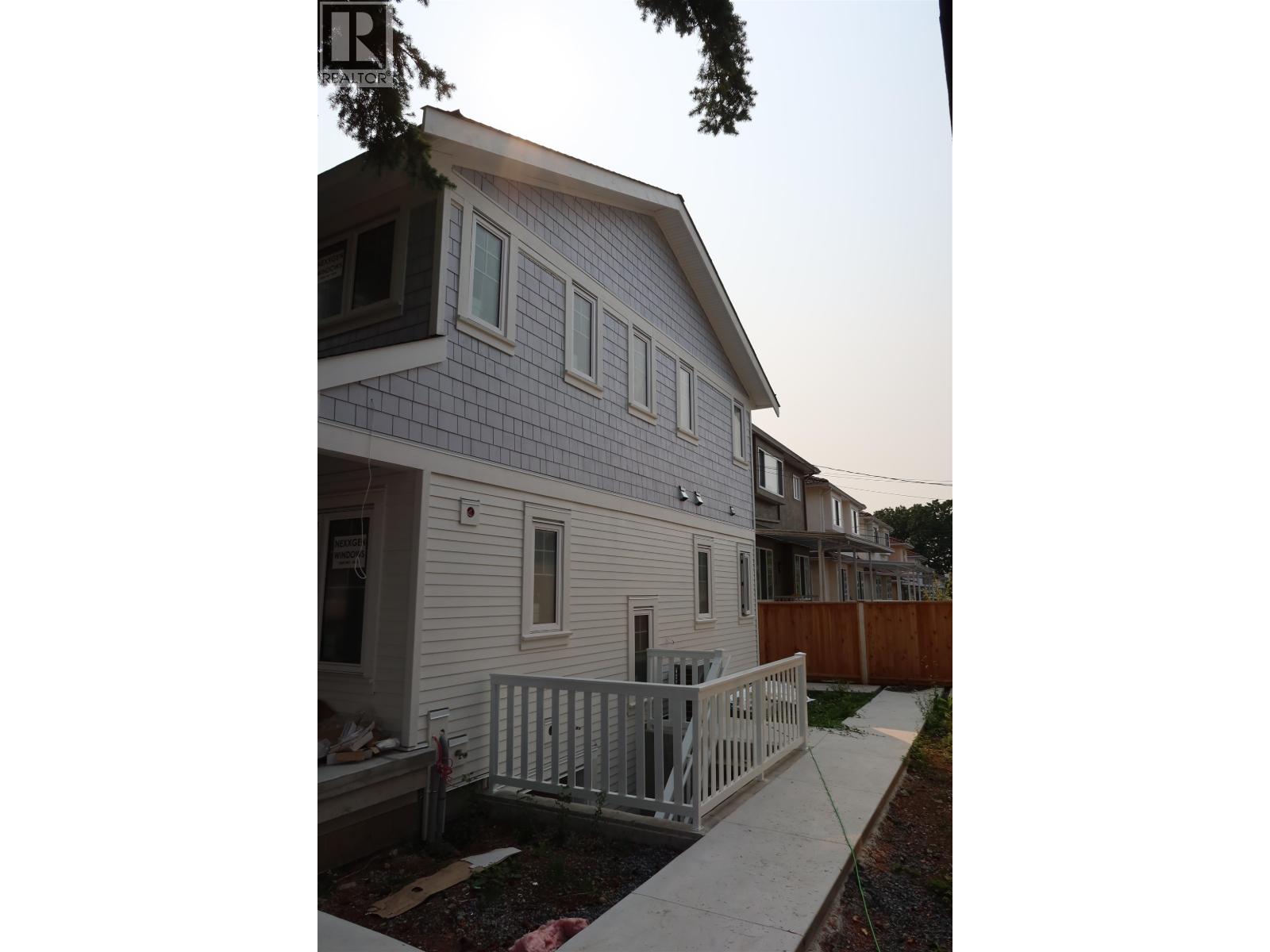 Photo 9 of 972 Park Drive, Vancouver BC