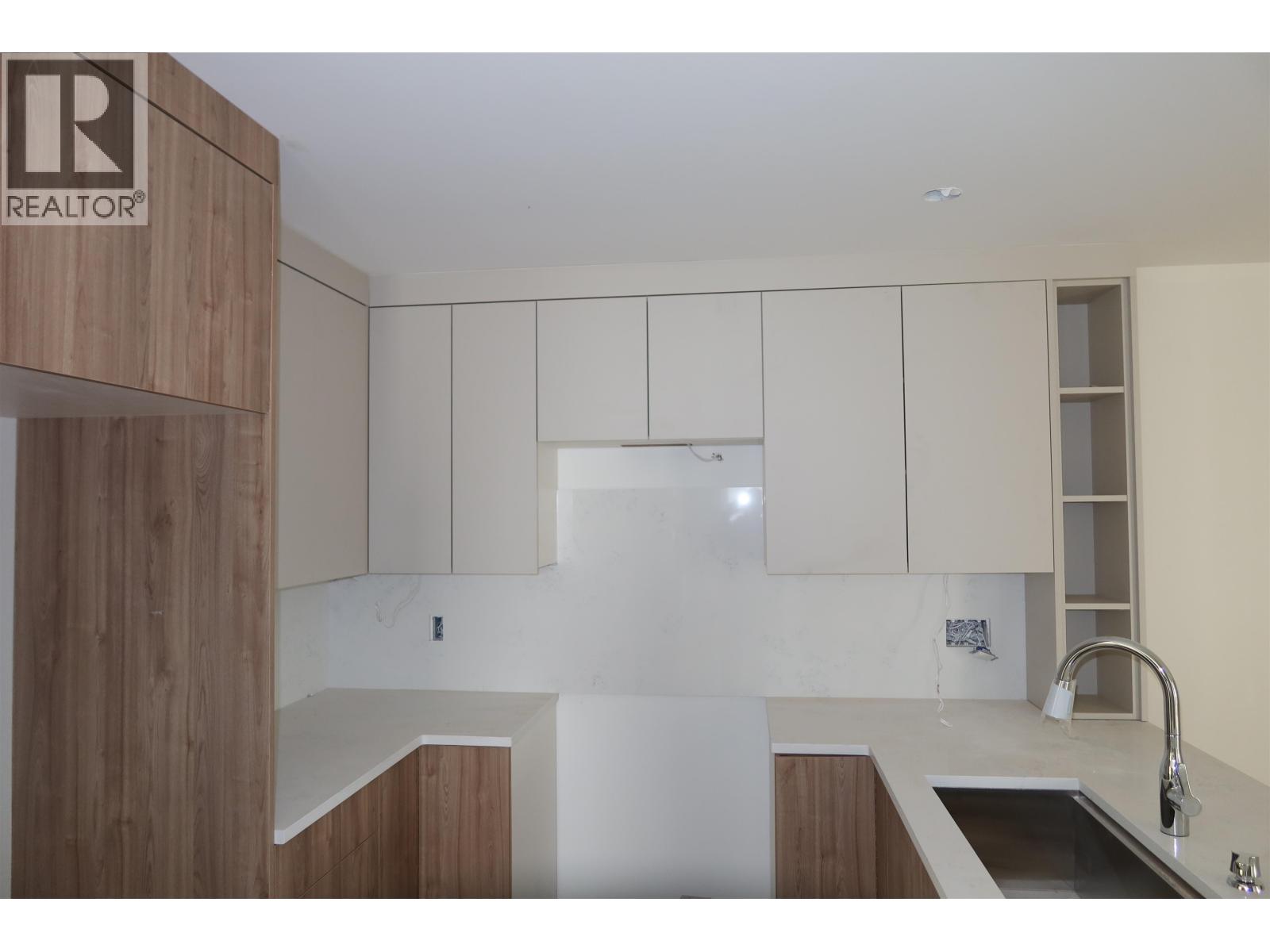 Photo 3 of 972 Park Drive, Vancouver BC