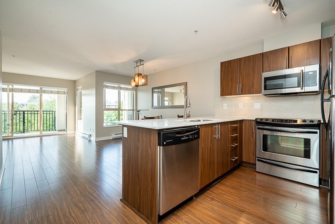 Photo 4 of D 307 8929 202 Street, Langley BC