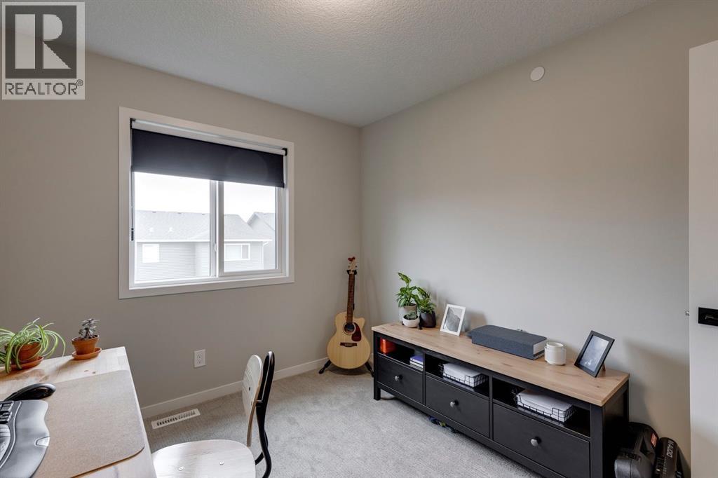 Photo 32 of 17 Howse Terrace Ne, Calgary AB