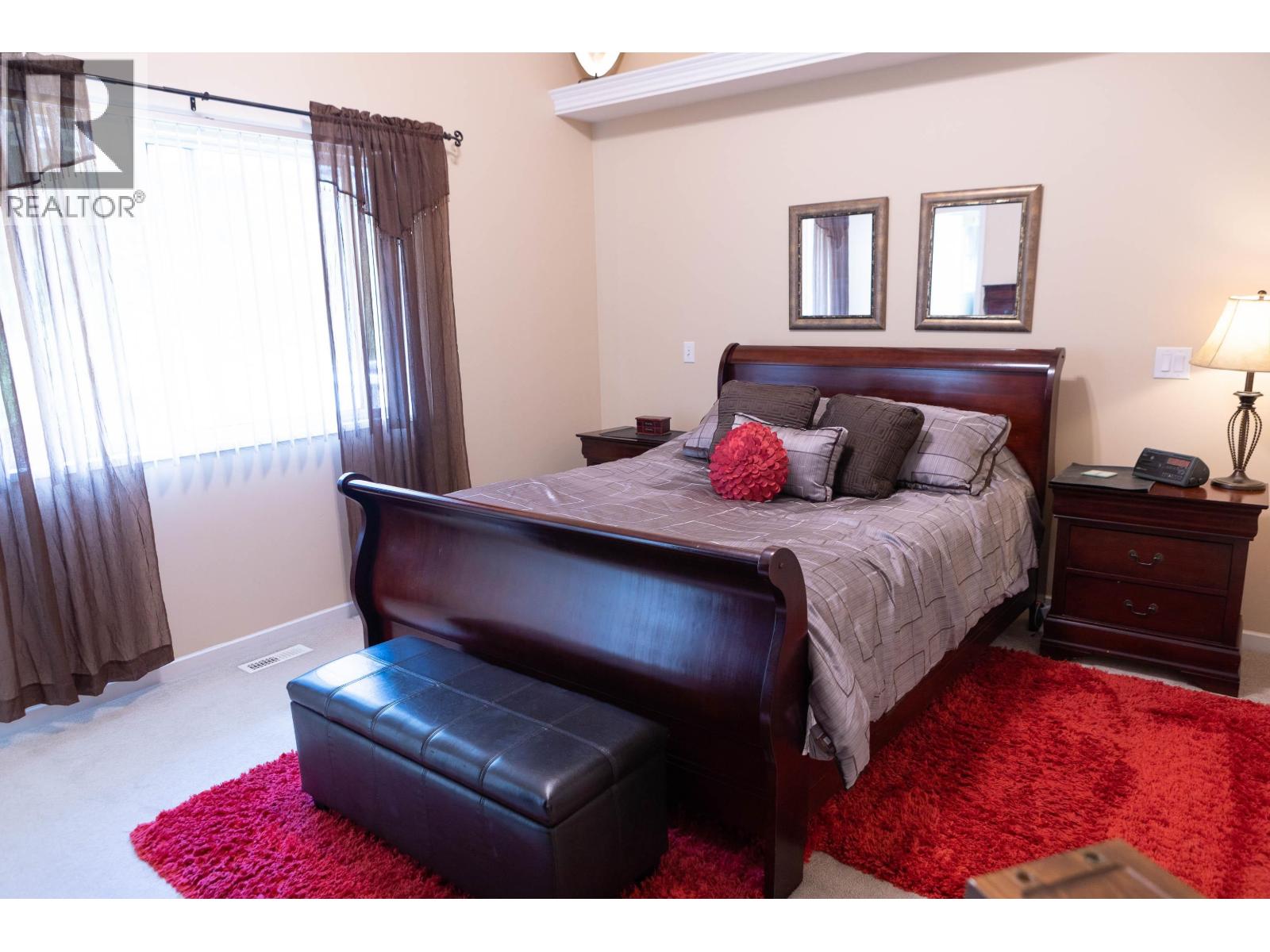 Photo 16 of 888 Herrmann Street, Coquitlam BC