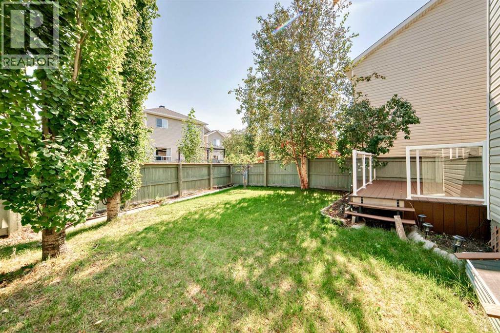 Photo 49 of 26 Royal Elm Drive Nw, Calgary AB