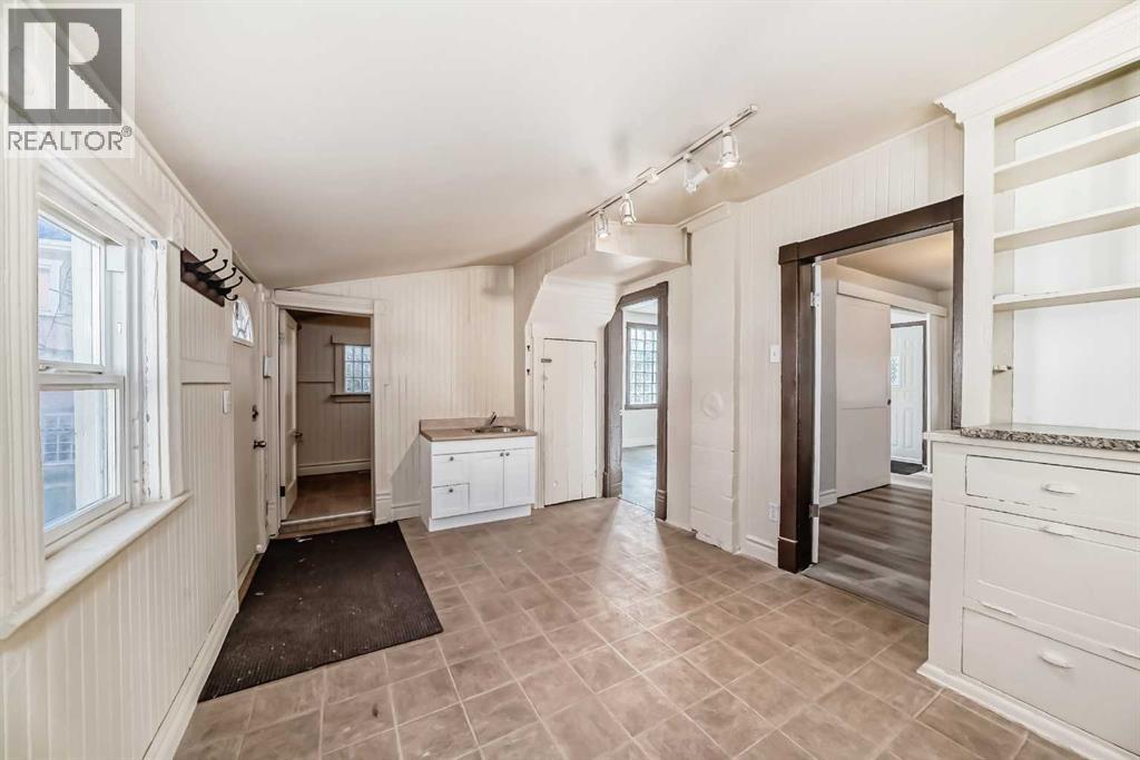 Photo 12 of 1222 10 Avenue Se, Calgary AB