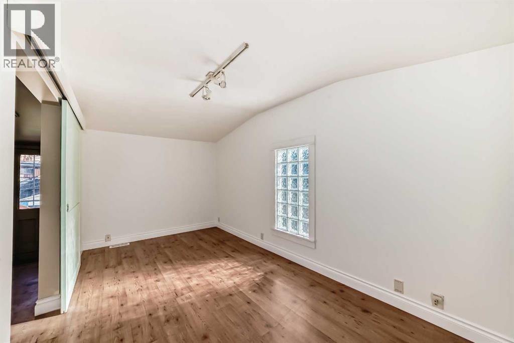 Photo 14 of 1222 10 Avenue Se, Calgary AB
