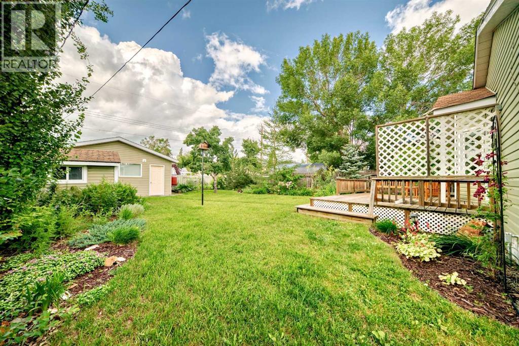 Photo 37 of 416 7 Avenue Se, High River AB