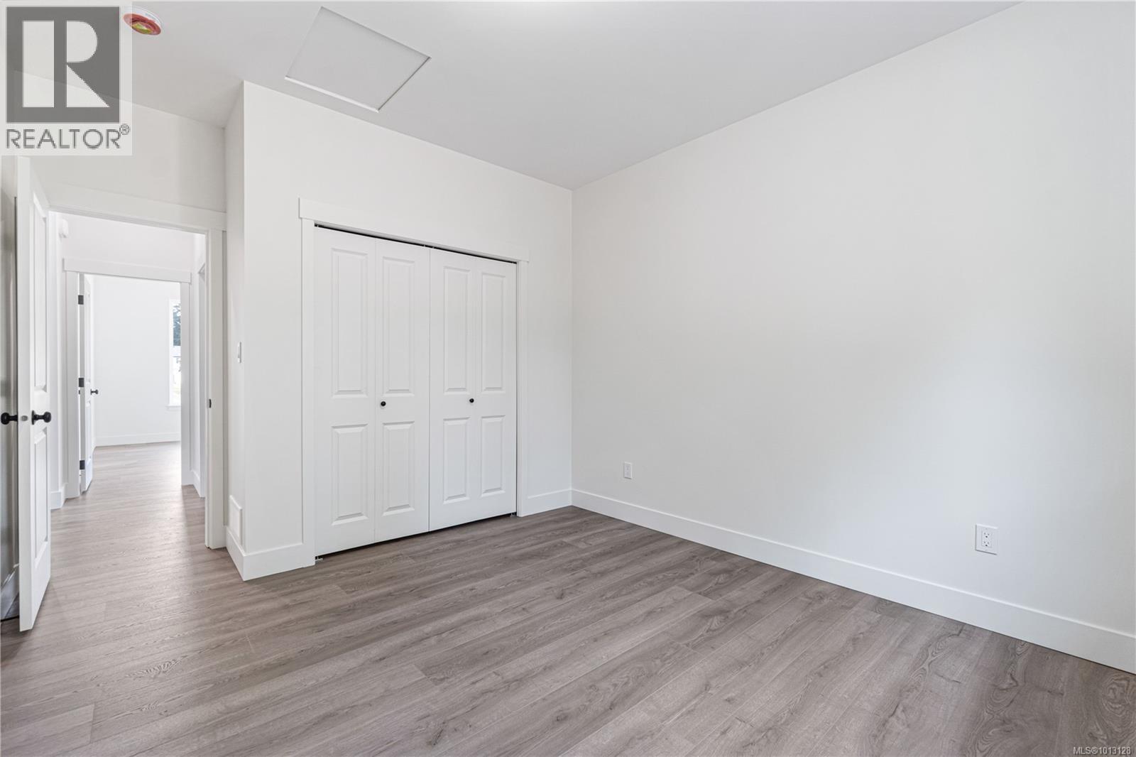 1940 Woobank Rd, Nanaimo