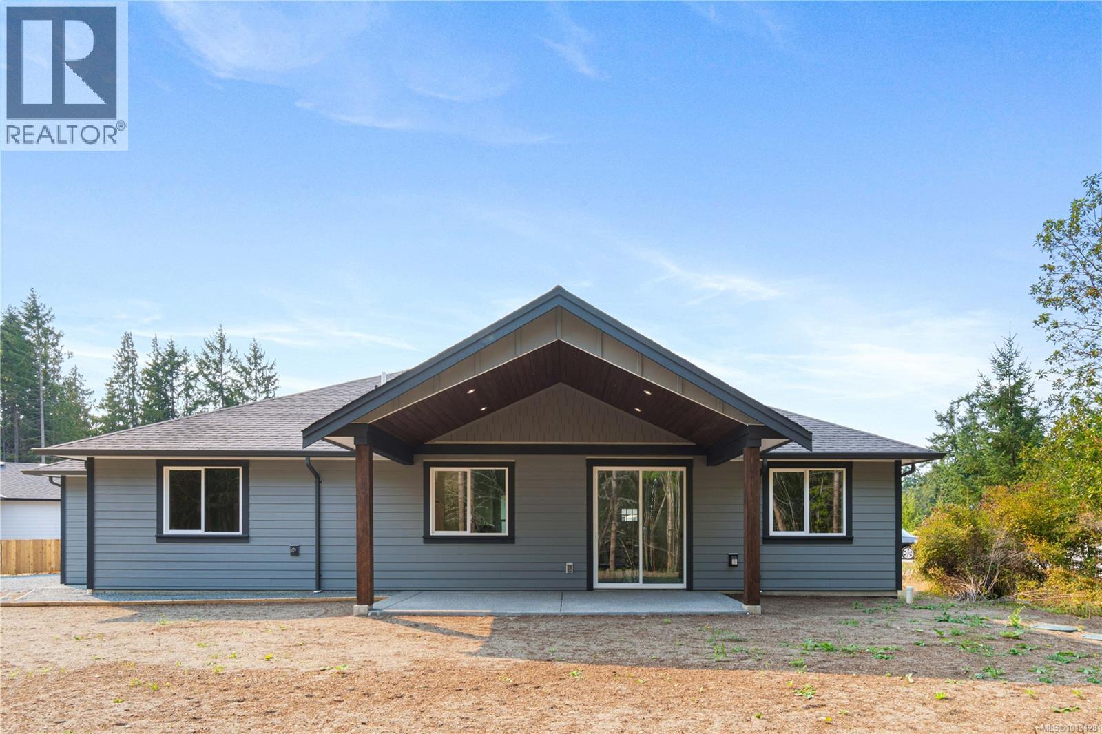 1940 Woobank Rd, Nanaimo