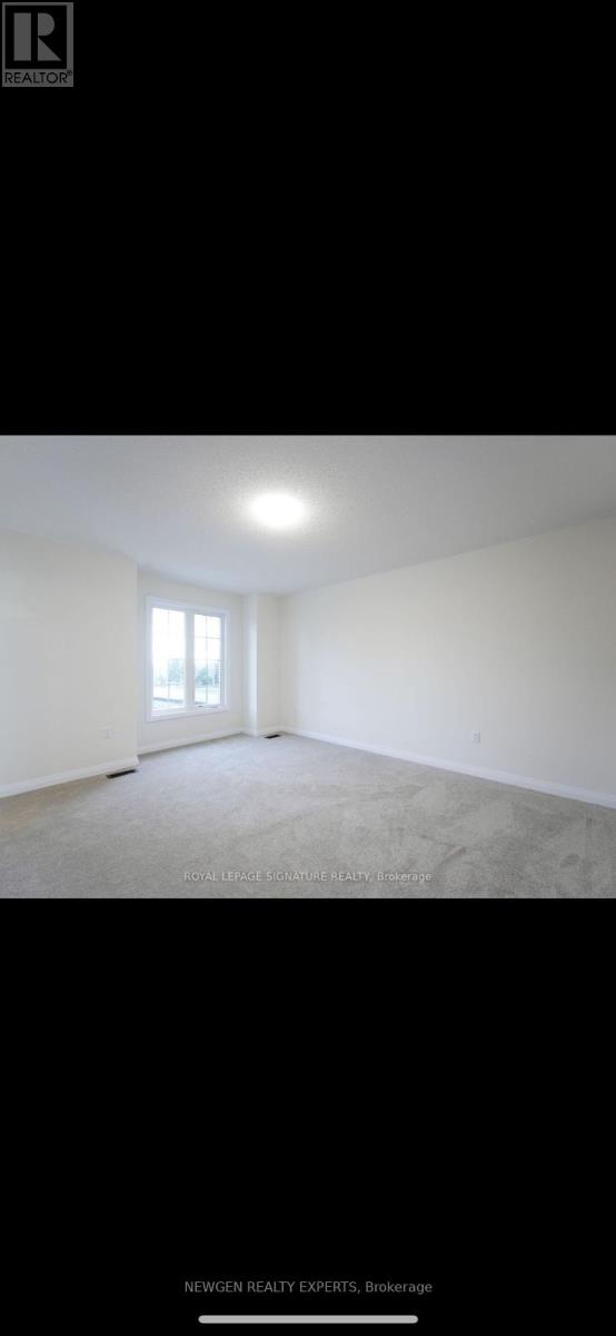 Photo 12 of 24 Coote Court E, Ajax ON