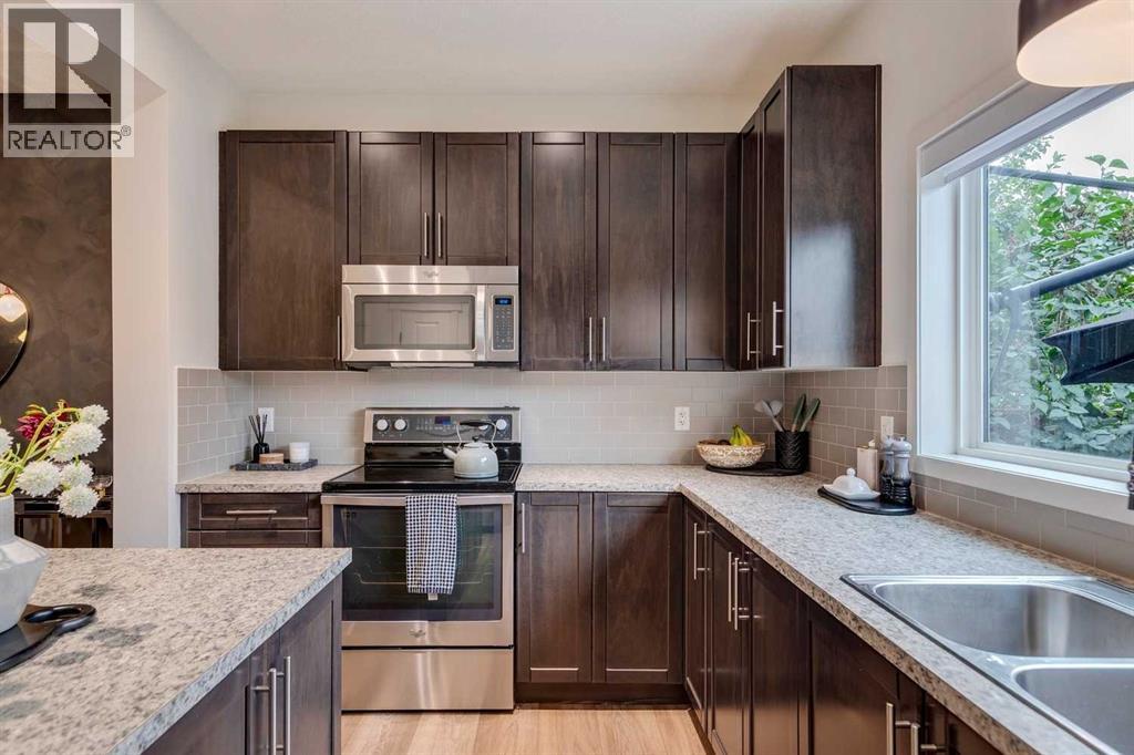 Photo 11 of 90 Copperpond Heights Se, Calgary AB