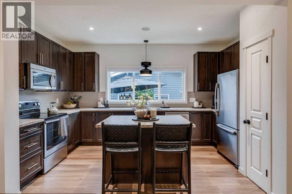 Photo 10 of 90 Copperpond Heights Se, Calgary AB
