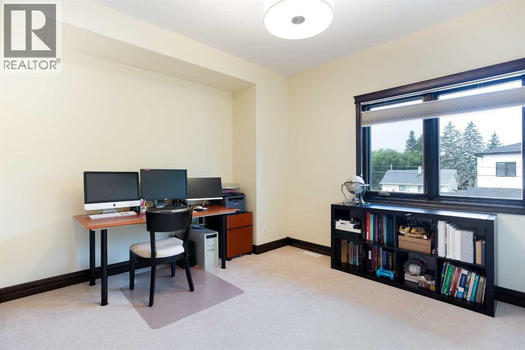 Single Family House for Sale in  A Street NW Parkdale Calgary 