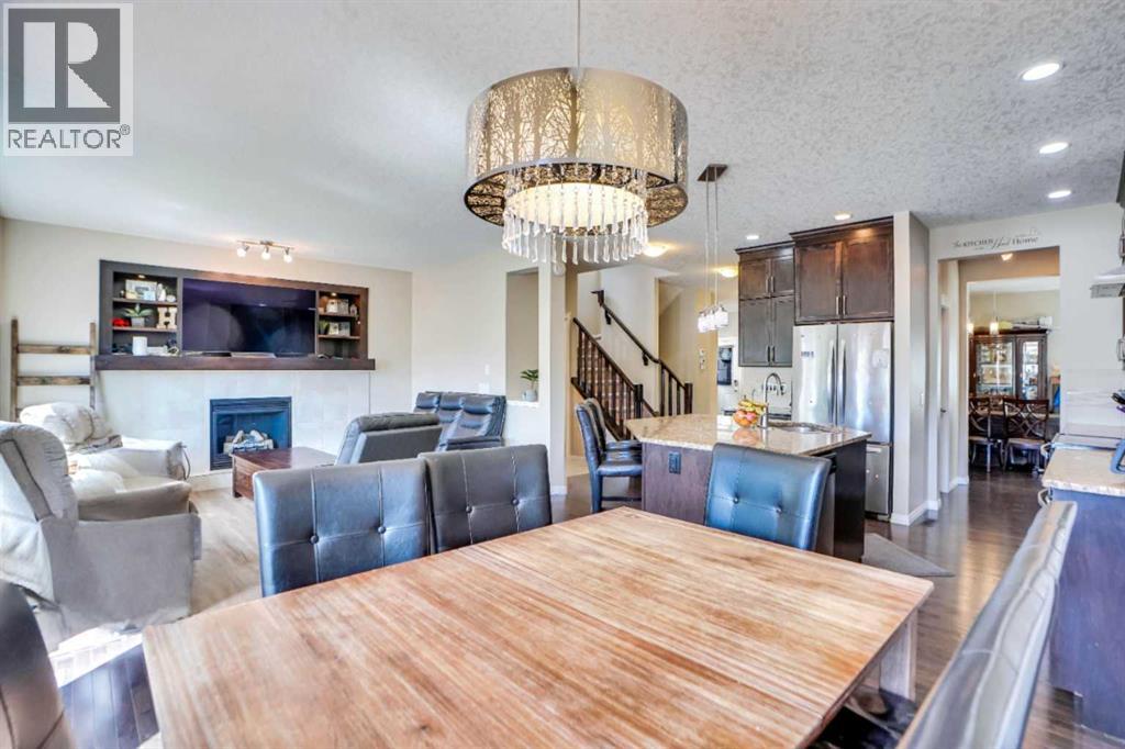 Photo 18 of 19 Hillcrest Link Sw, Airdrie AB