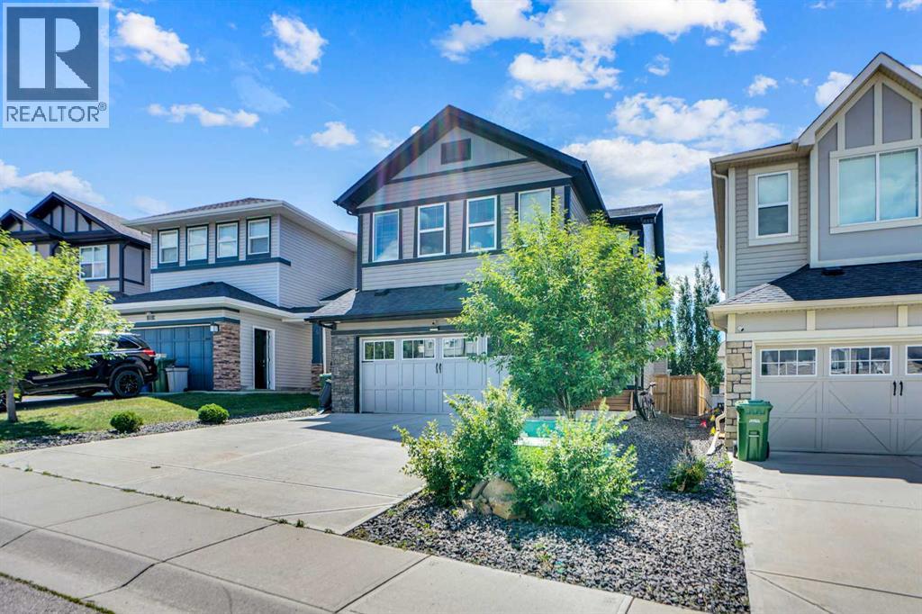 Photo 2 of 19 Hillcrest Link Sw, Airdrie AB