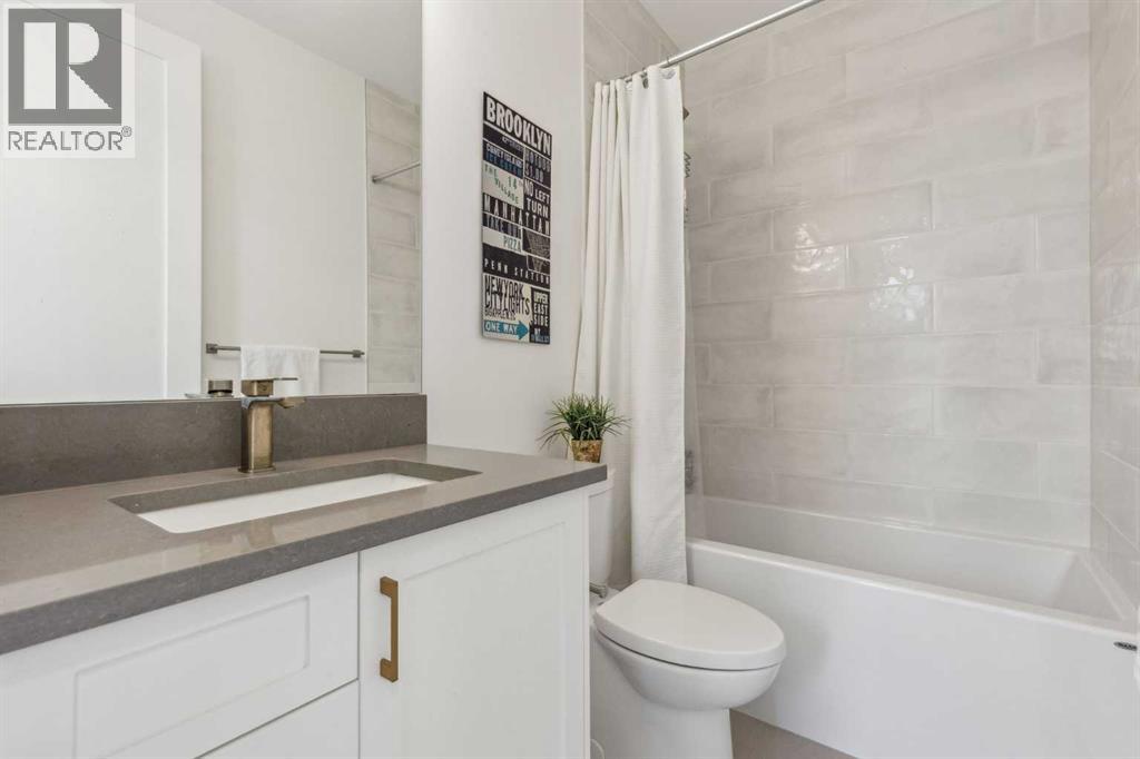 Photo 35 of 2035 Westmount Road Nw, Calgary AB