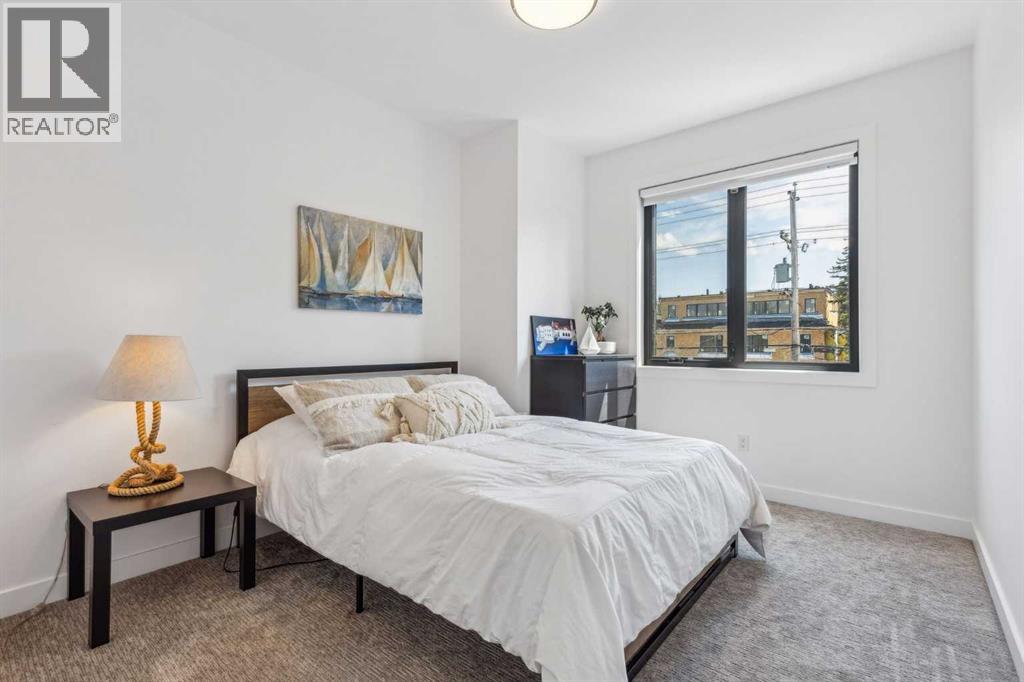 Photo 33 of 2035 Westmount Road Nw, Calgary AB