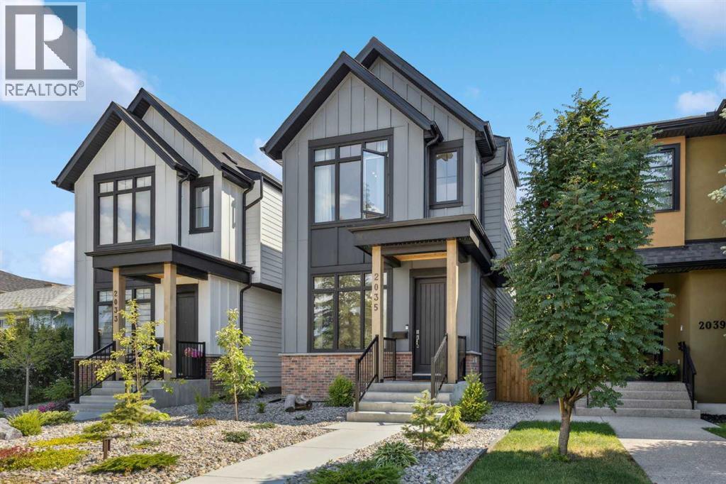Photo 1 of 2035 Westmount Road Nw, Calgary AB