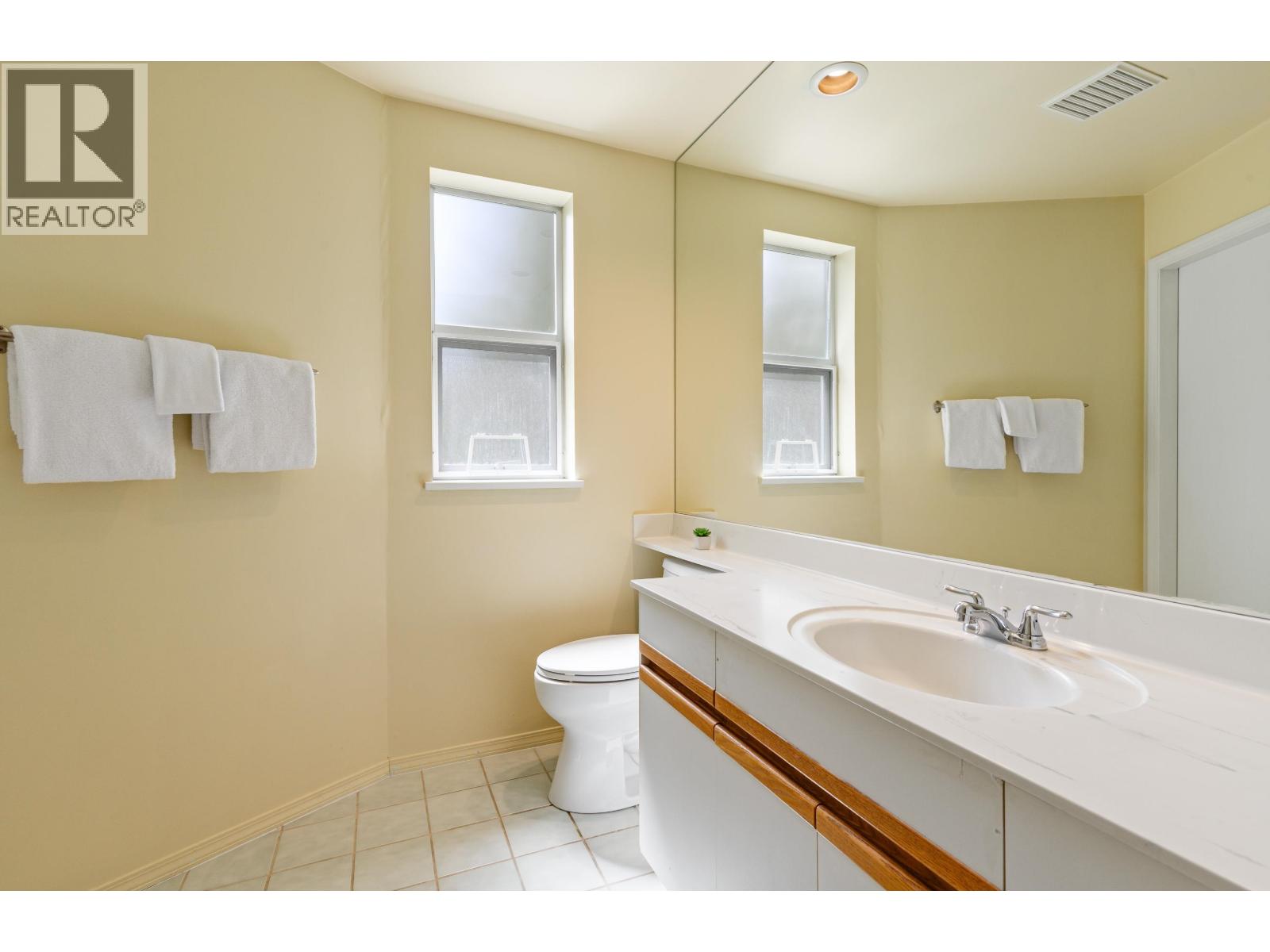 208 4865 PAINTED CLIFF ROAD, Whistler
