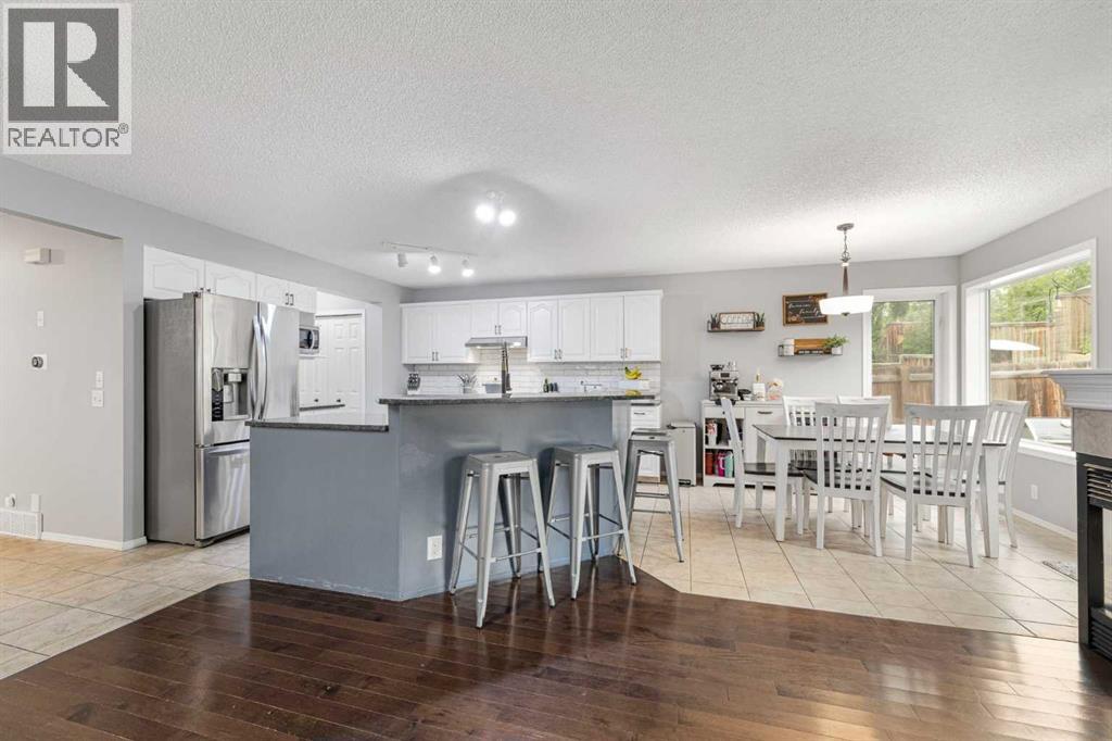 Photo 15 of 86 Tuscany Ridge View Nw, Calgary AB