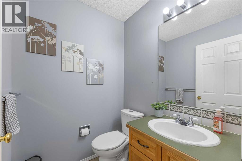 Photo 18 of 86 Tuscany Ridge View Nw, Calgary AB