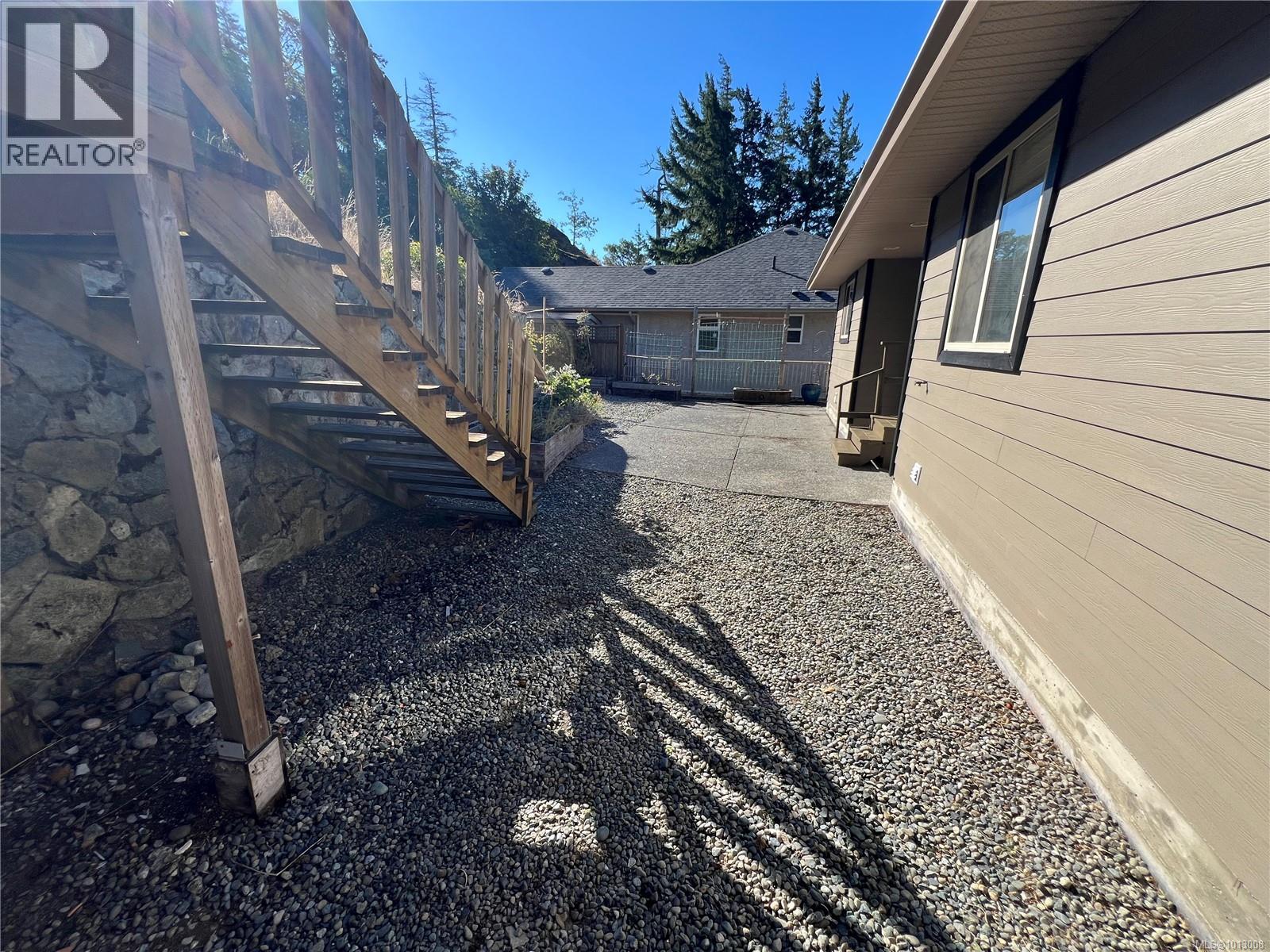  3581 Sun Vista, Langford
