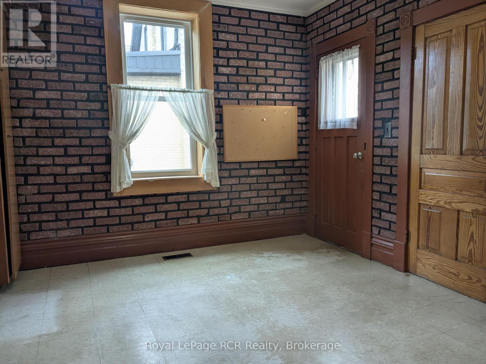 616 9TH AVENUE - 10