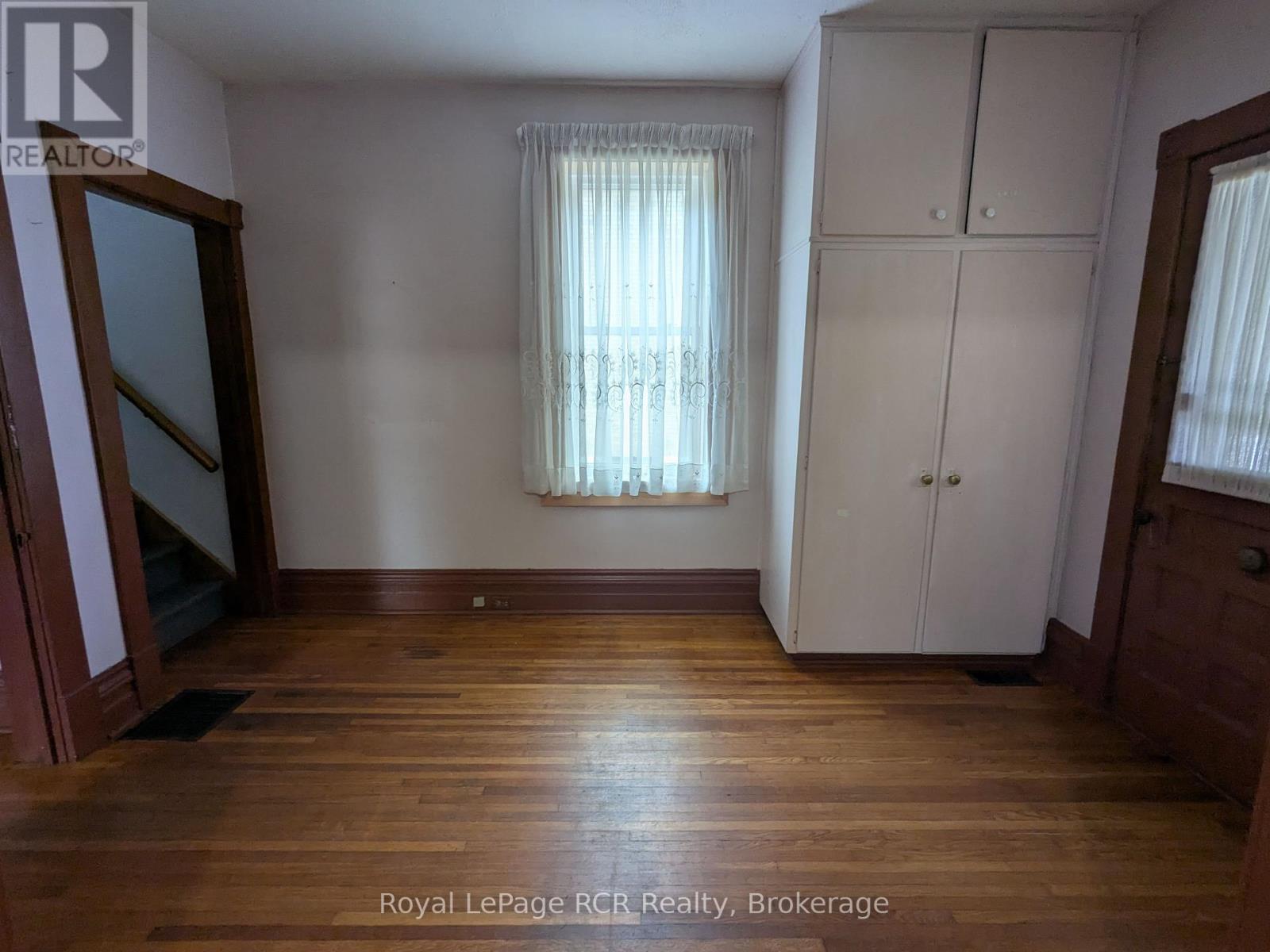 616 9TH AVENUE - 16