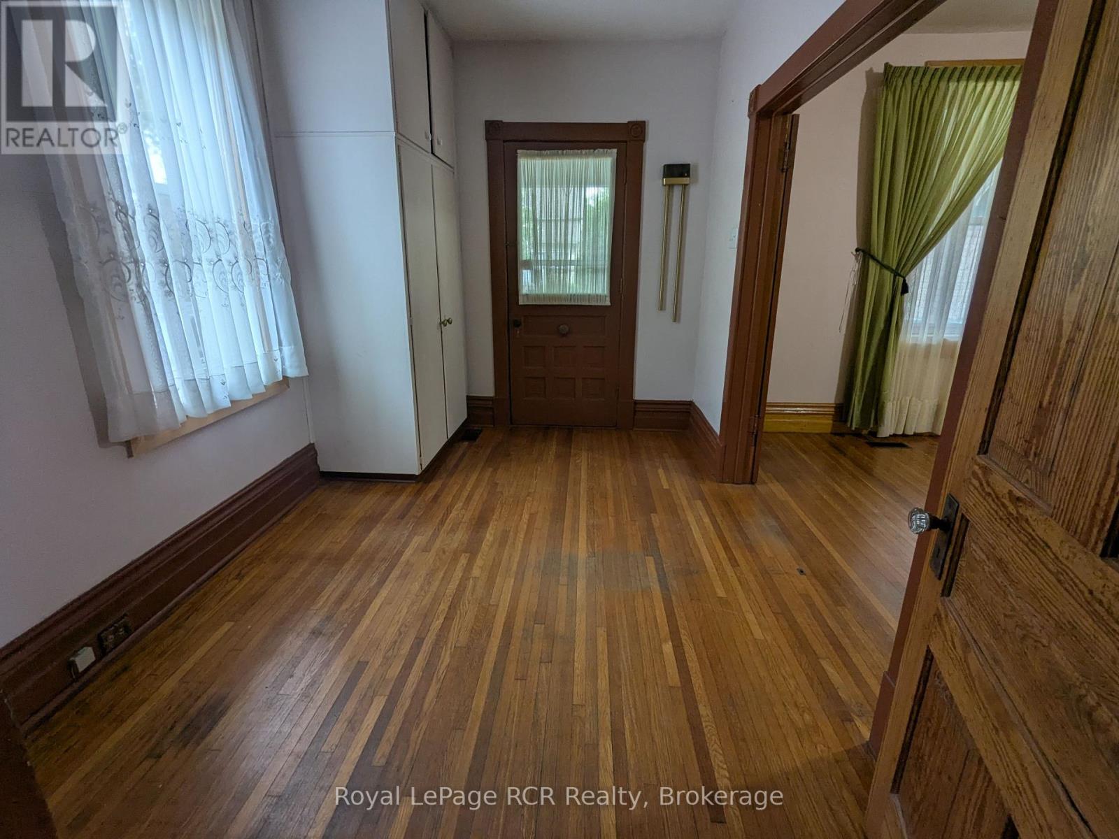 616 9TH AVENUE - 17