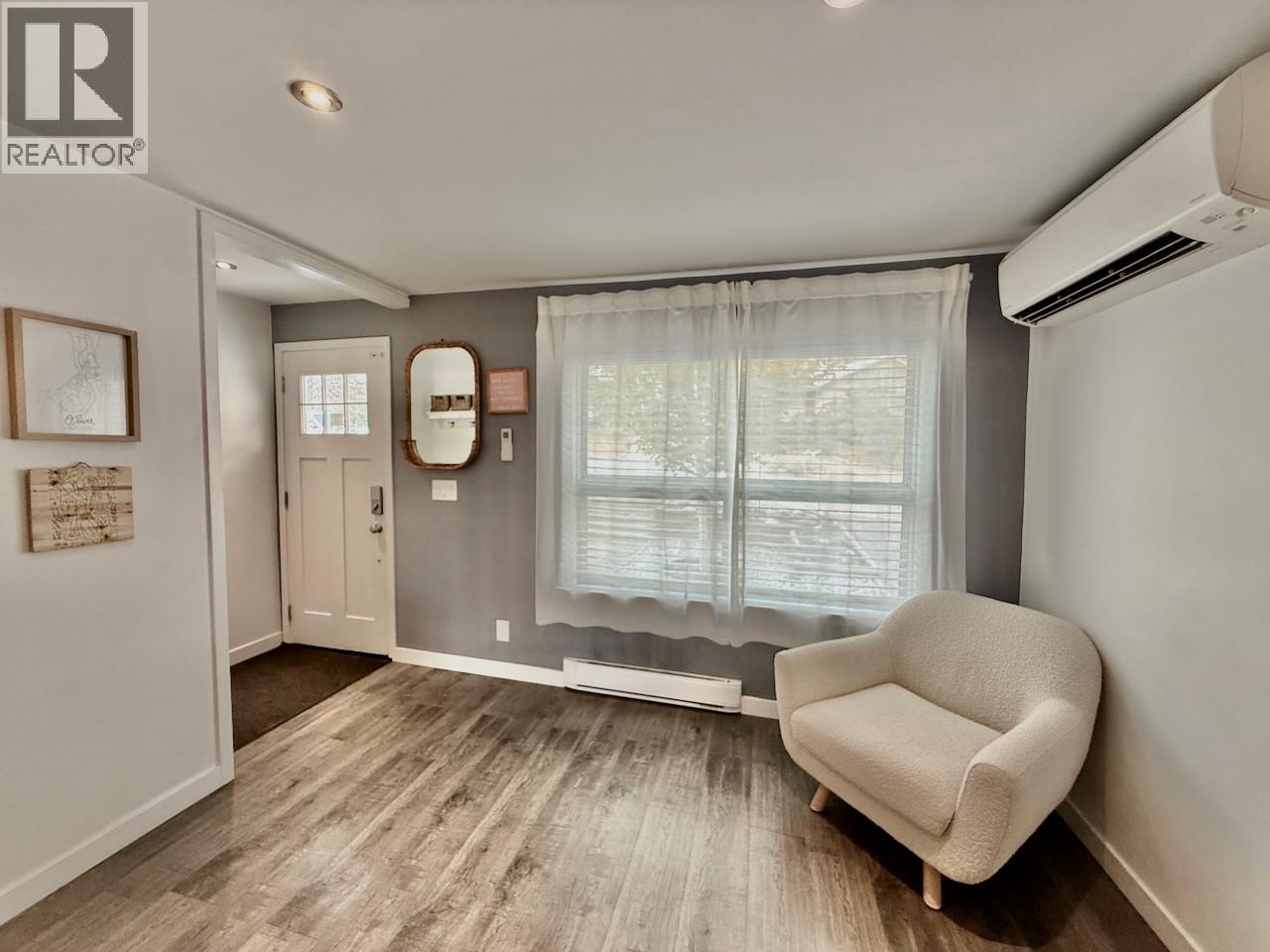 6513 HILLSIDE Street, Oliver