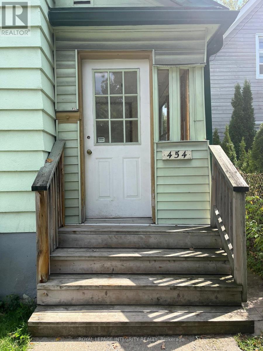 454 Sunnyside Ave