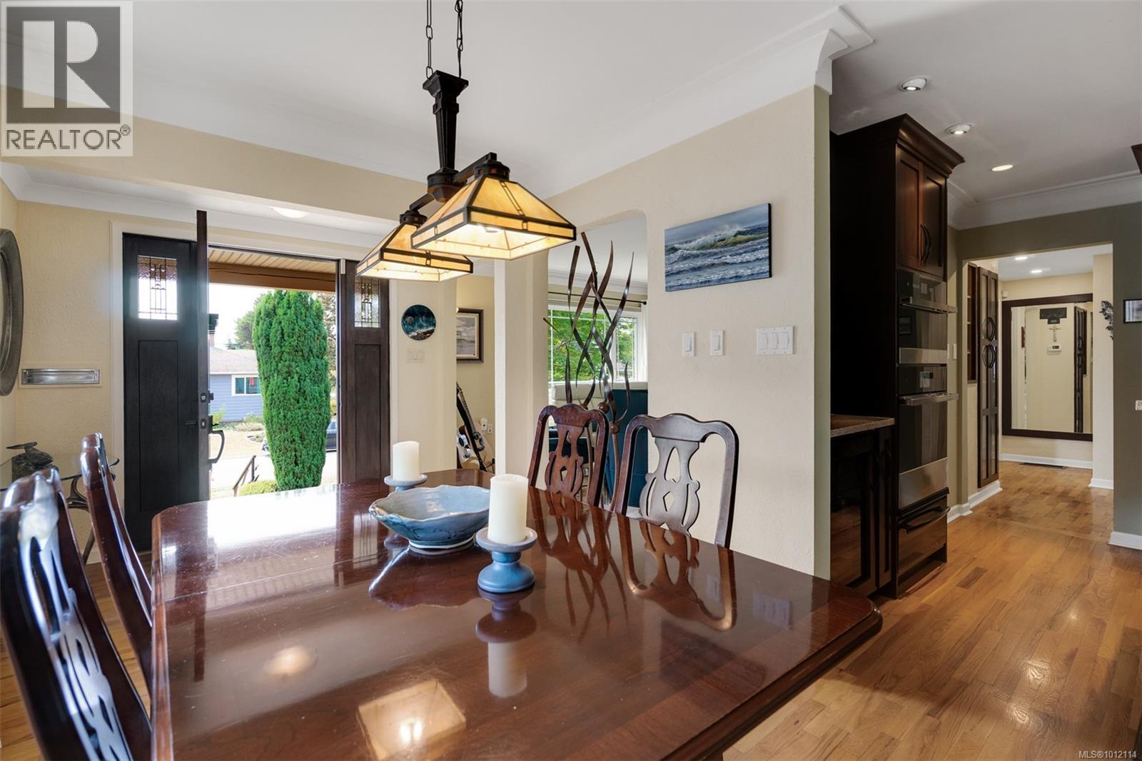  196 Homer Road, Saanich