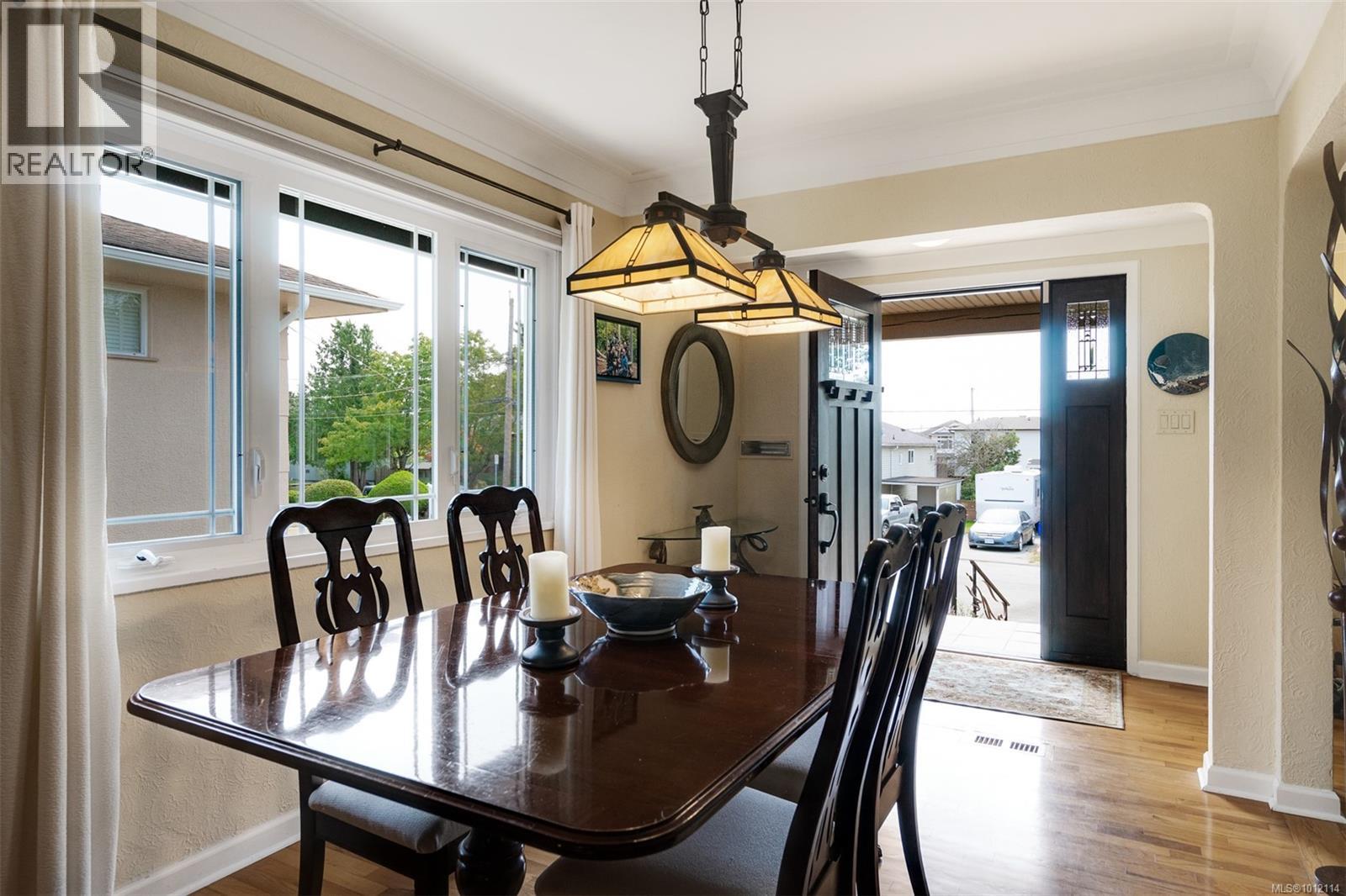  196 Homer Road, Saanich