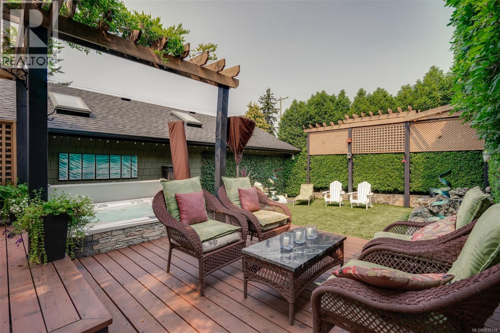  196 Homer Road, Saanich