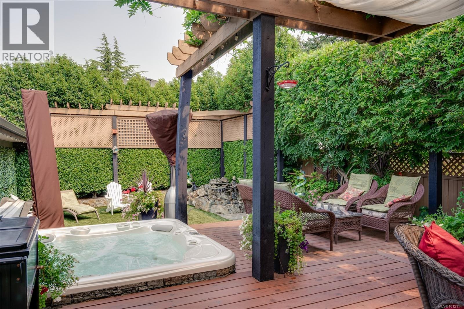  196 Homer Road, Saanich