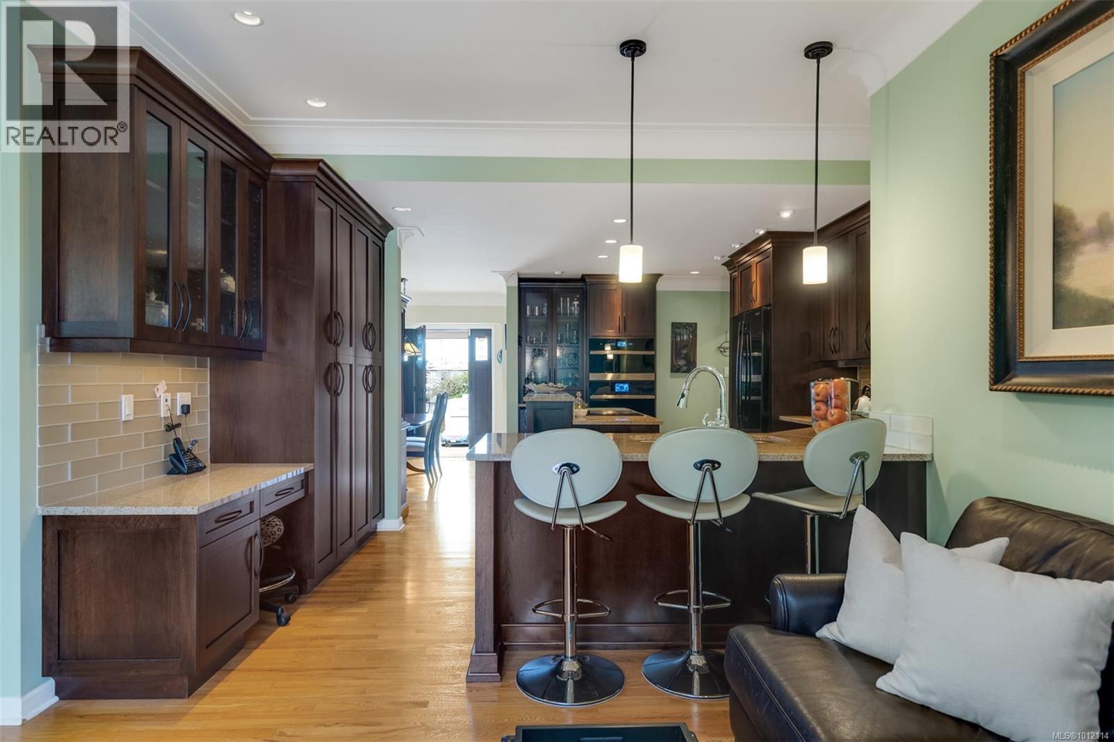  196 Homer Road, Saanich