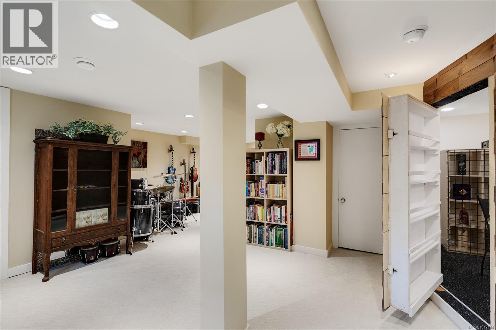  196 Homer Road, Saanich