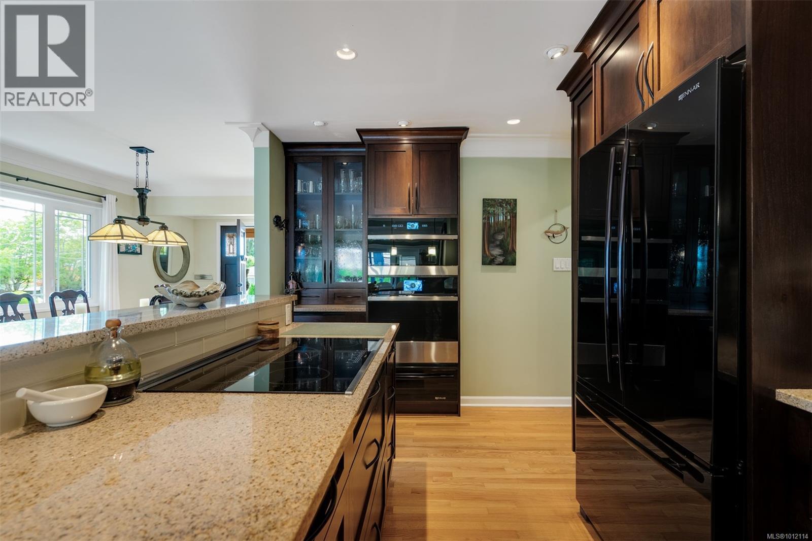  196 Homer Road, Saanich