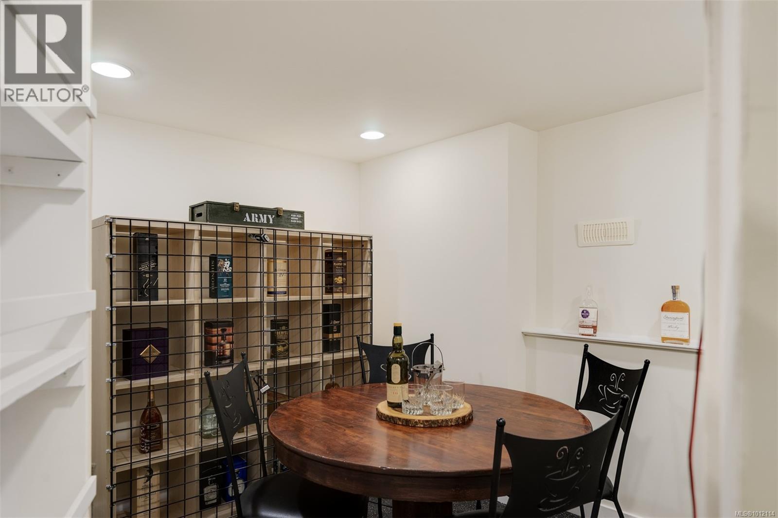  196 Homer Road, Saanich