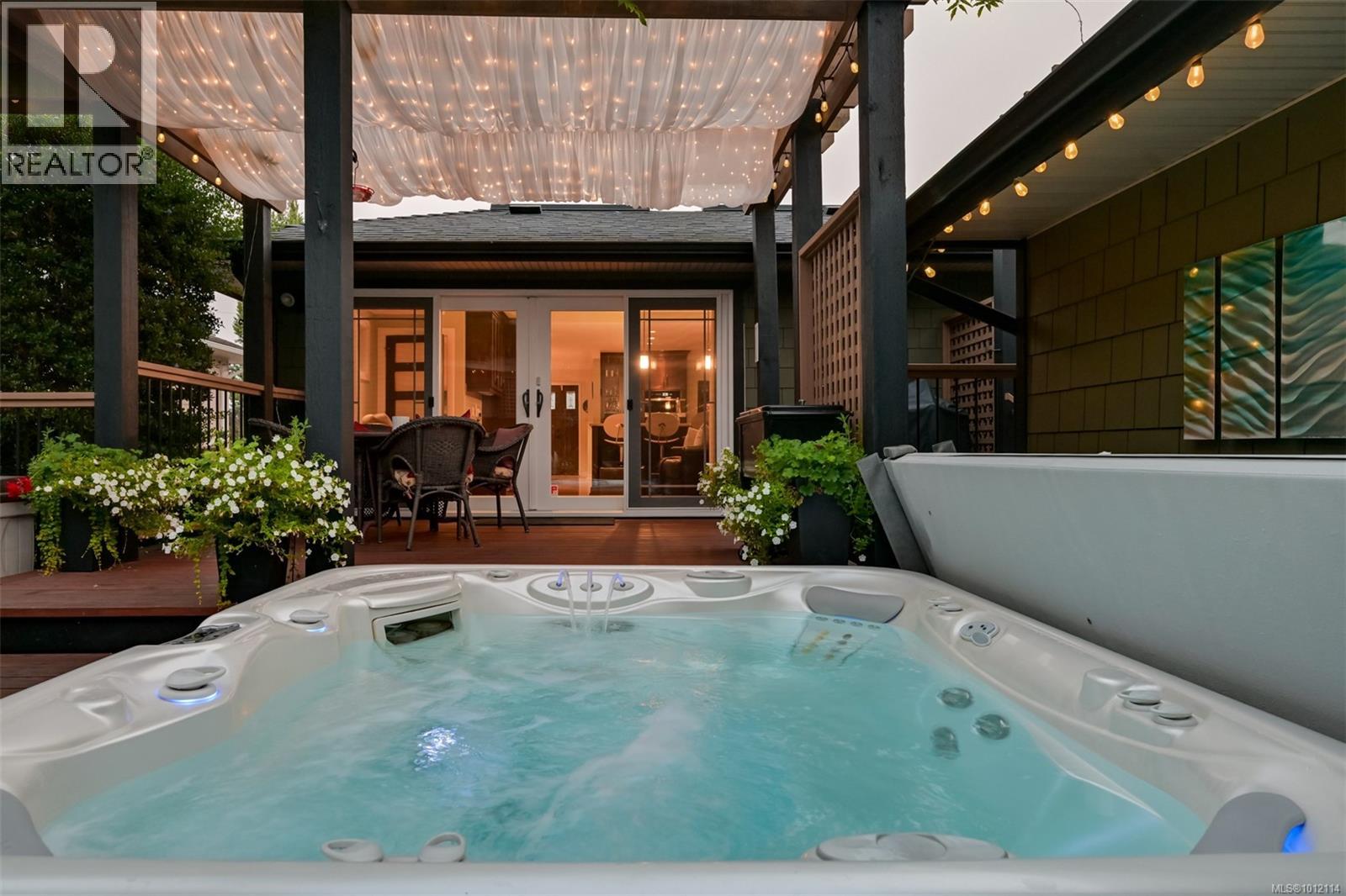  196 Homer Road, Saanich