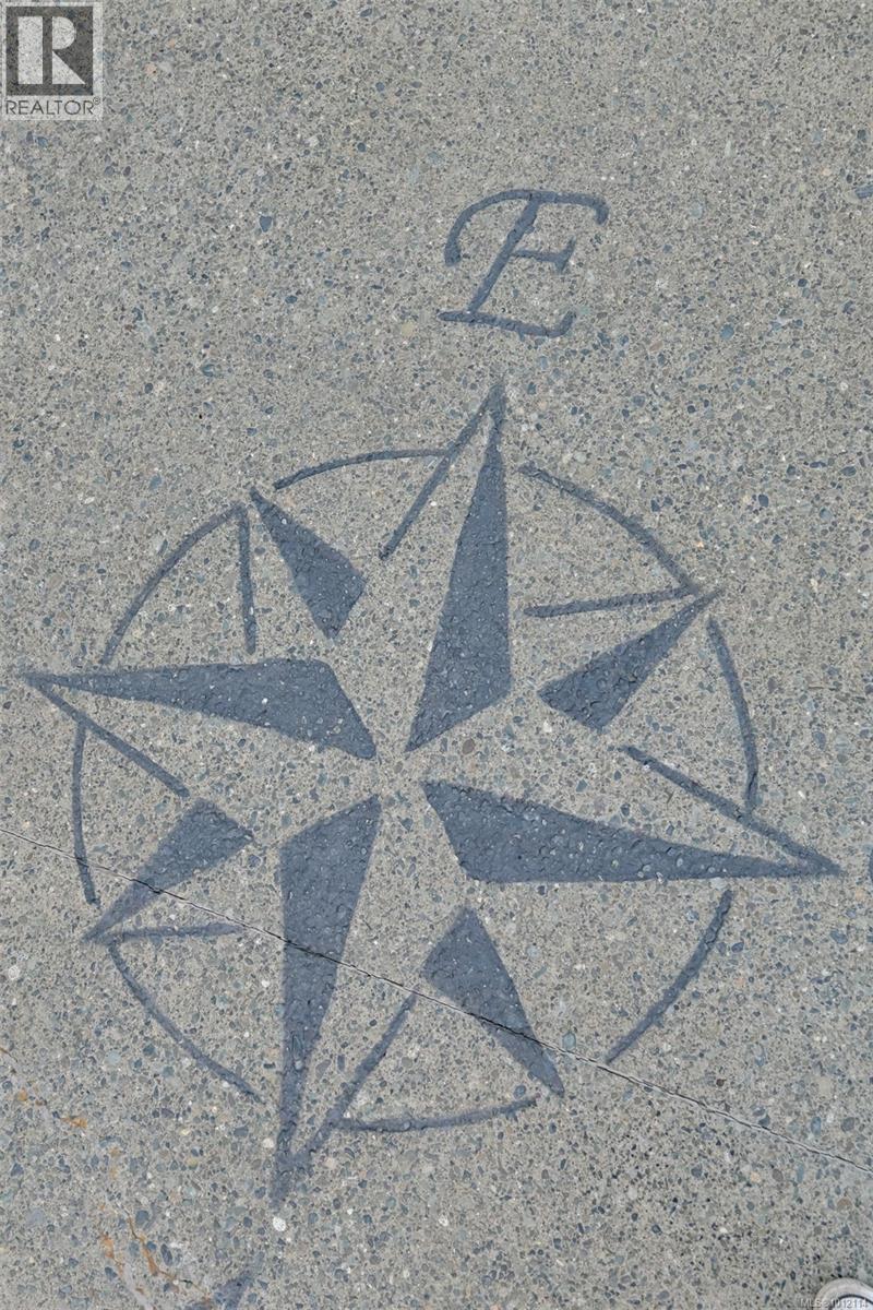  196 Homer Road, Saanich