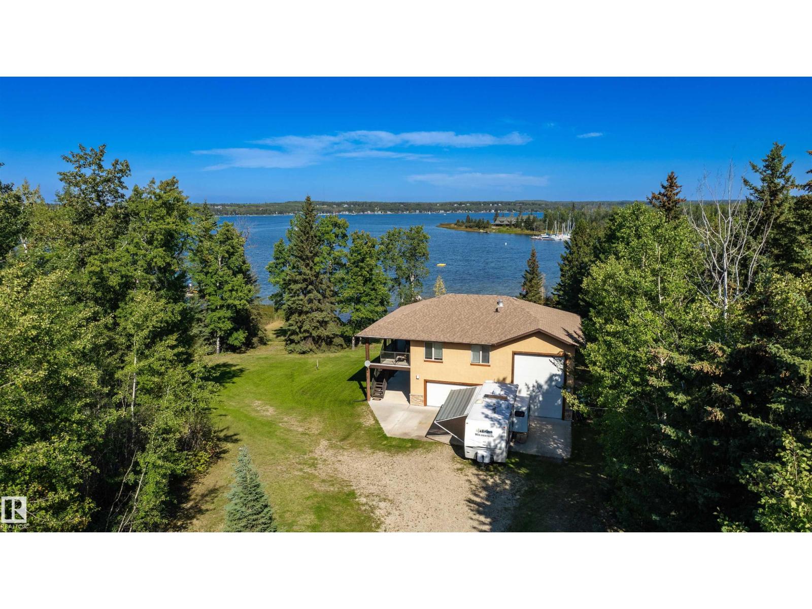 4 Sunshine Bay RD, Rural Parkland County