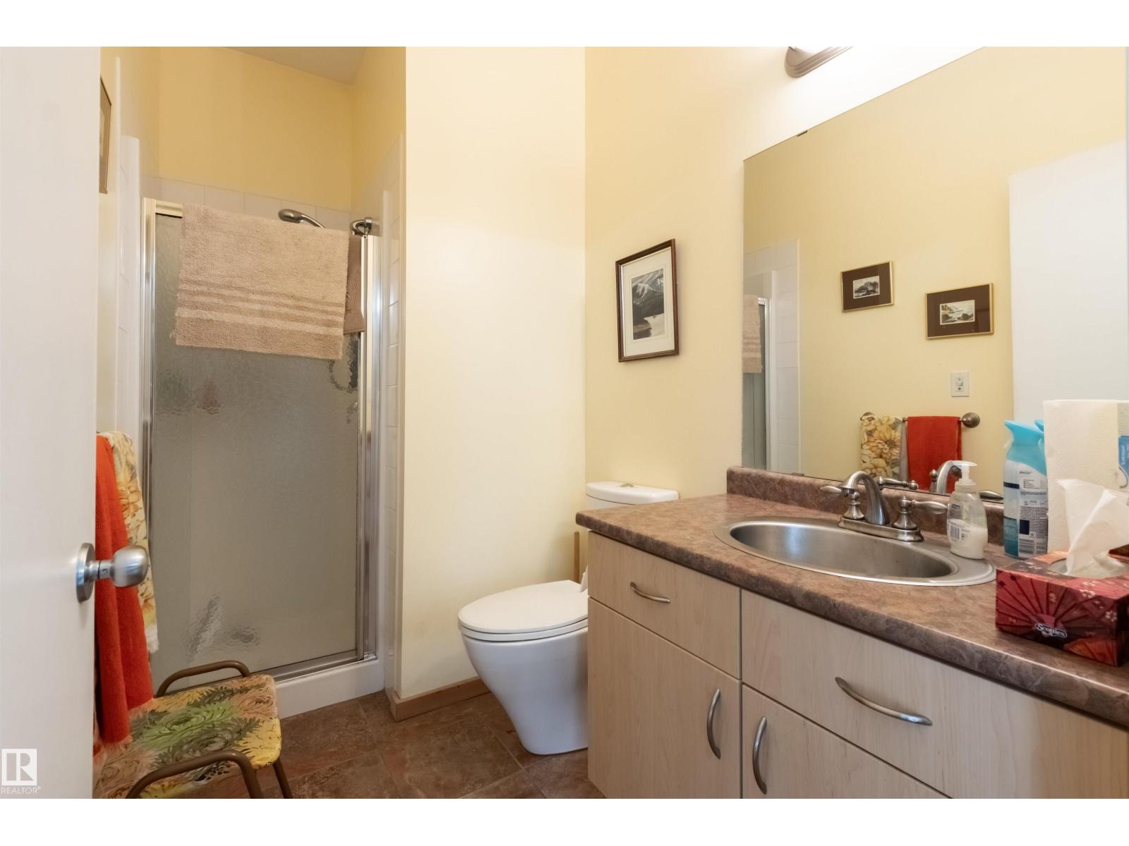 4 Sunshine Bay RD, Rural Parkland County