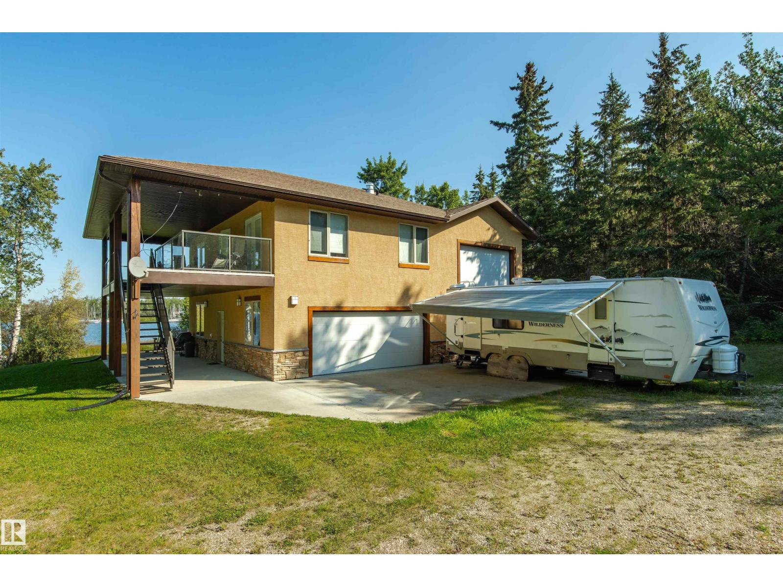 4 Sunshine Bay RD, Rural Parkland County