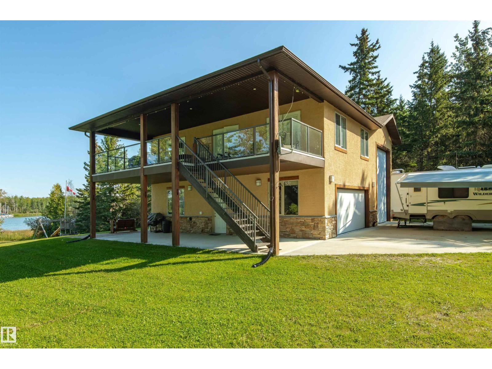 4 Sunshine Bay RD, Rural Parkland County